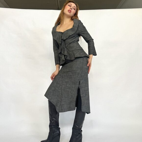 ISABEL DE PEDRO GREY TWO PIECE SKIRT SUIT SET - Picture 7 of 11